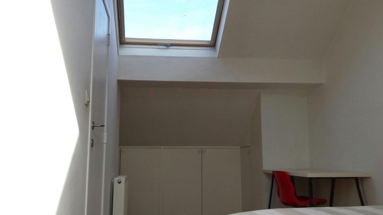 Central Duplex Sleeps 4 بروكسل المظهر الخارجي الصورة