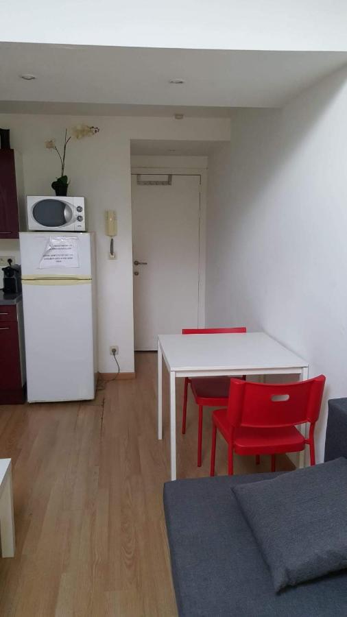 Central Duplex Sleeps 4 بروكسل المظهر الخارجي الصورة