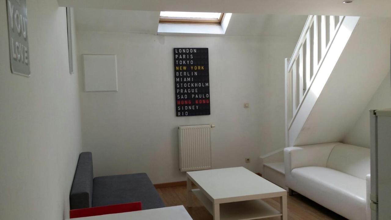 Central Duplex Sleeps 4 بروكسل المظهر الخارجي الصورة